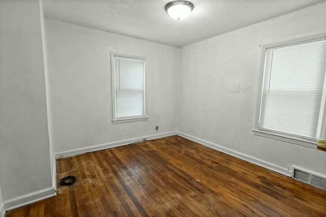 4703 W Villard AVENUE, Milwaukee, WI 53218