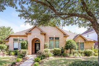 13207 Castlecombe Drive, Houston, TX 77044