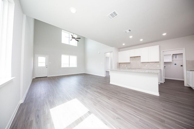 16909 Hazelnut Drive, Conroe, TX 77302