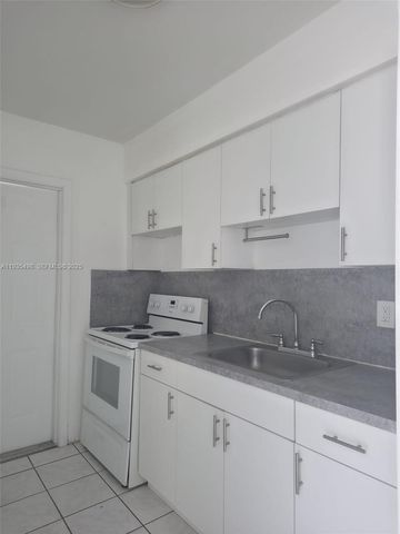 1610 Liberty St 3, Hollywood, FL 33020