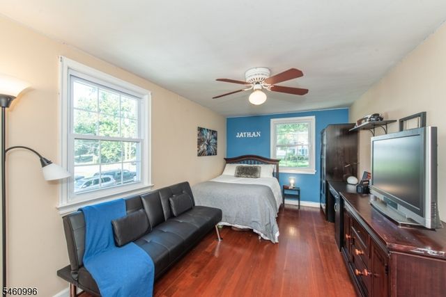 3 Woodlawn Ter, Cedar Grove Twp., NJ 07009