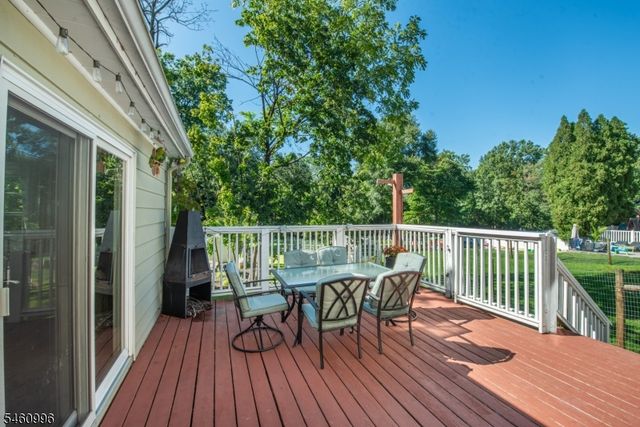 3 Woodlawn Ter, Cedar Grove Twp., NJ 07009