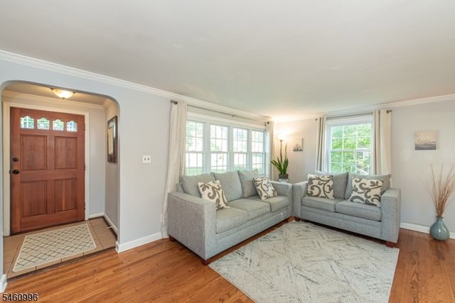 3 Woodlawn Ter, Cedar Grove Twp., NJ 07009