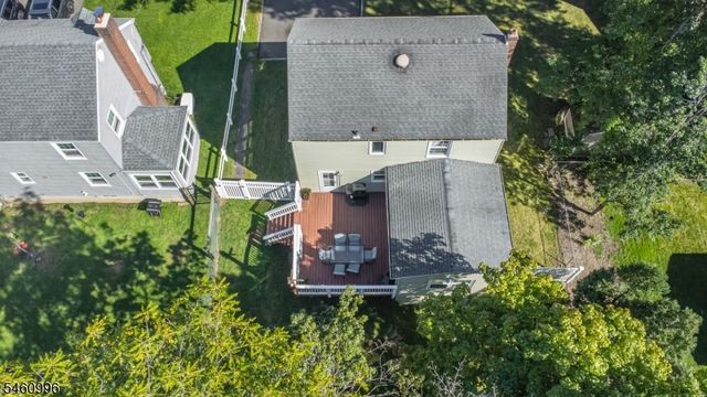 3 Woodlawn Ter, Cedar Grove Twp., NJ 07009