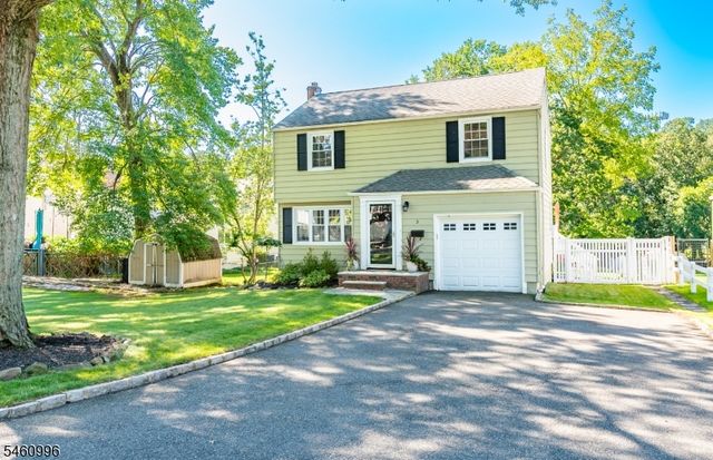 3 Woodlawn Ter, Cedar Grove Twp., NJ 07009