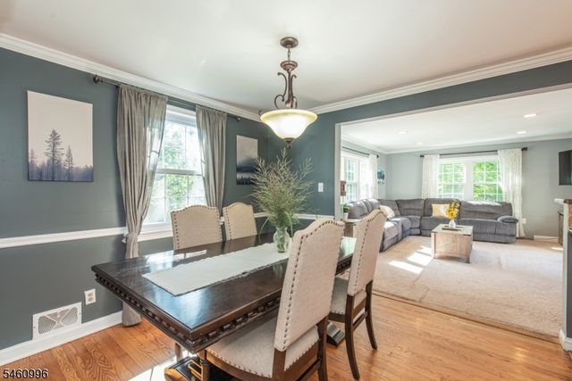 3 Woodlawn Ter, Cedar Grove Twp., NJ 07009