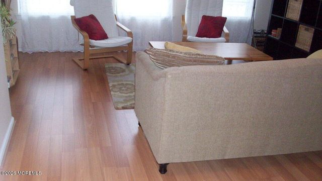 16 Puchala Drive, Parlin, NJ 08859