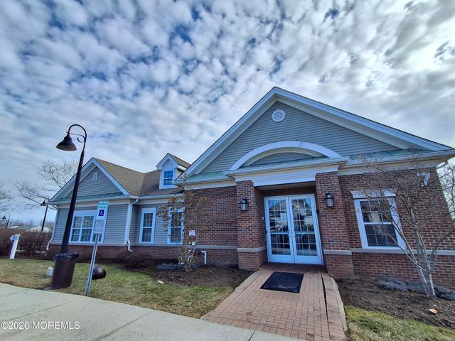 16 Puchala Drive, Parlin, NJ 08859