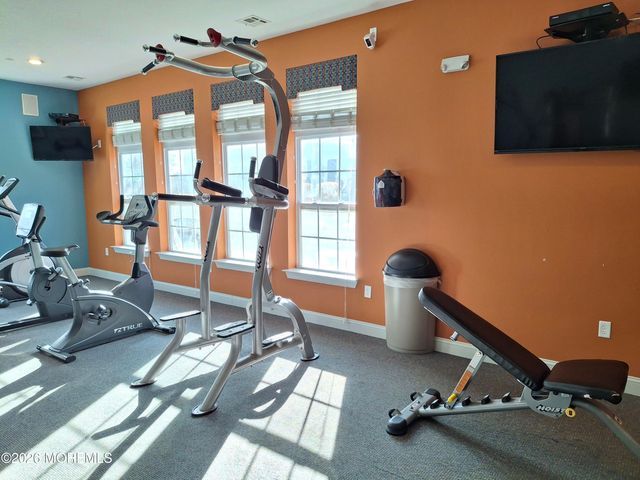 16 Puchala Drive, Parlin, NJ 08859