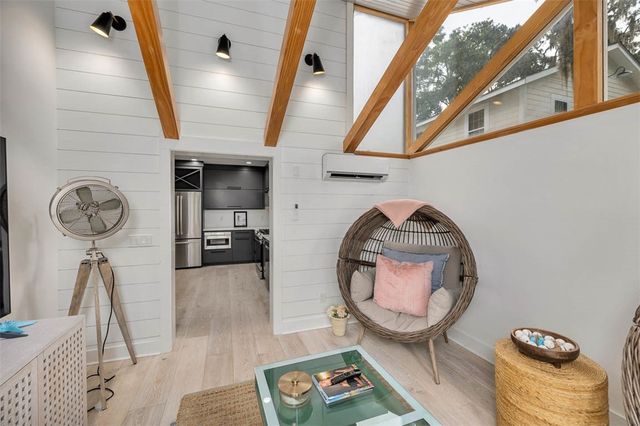 113 Peachtree Street, St Simons Island, GA 31522