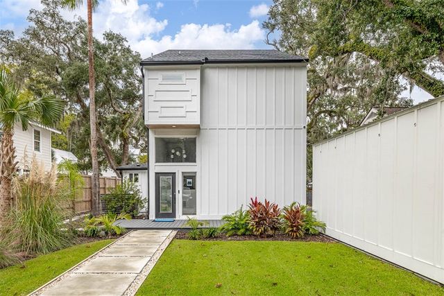 113 Peachtree Street, St Simons Island, GA 31522