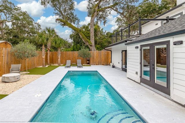 113 Peachtree Street, St Simons Island, GA 31522