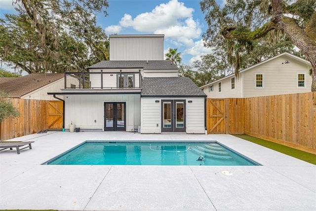 113 Peachtree Street, St Simons Island, GA 31522