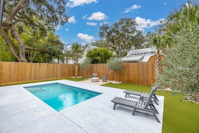 113 Peachtree Street, St Simons Island, GA 31522