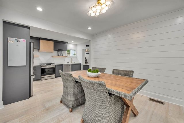 113 Peachtree Street, St Simons Island, GA 31522