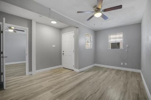 62 Pershing Drive, Denison, TX 75020