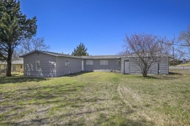 62 Pershing Drive, Denison, TX 75020