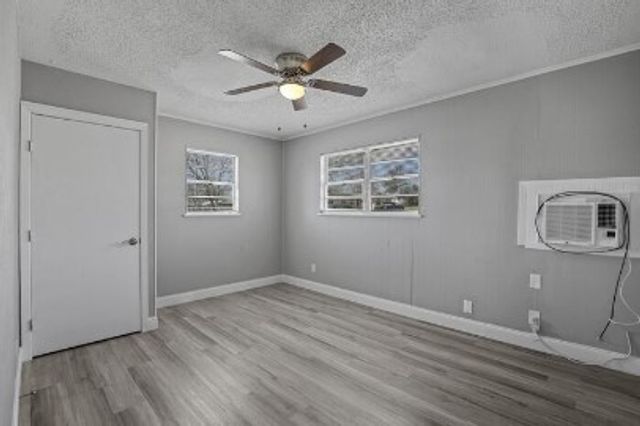 62 Pershing Drive, Denison, TX 75020