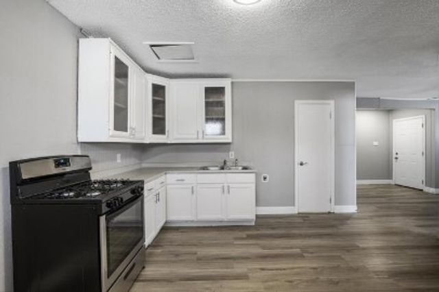 62 Pershing Drive, Denison, TX 75020