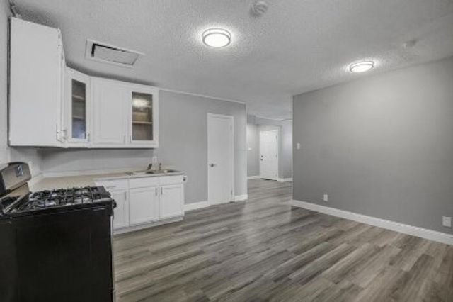 62 Pershing Drive, Denison, TX 75020