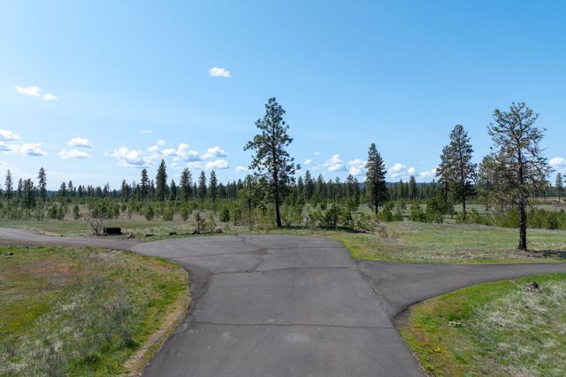 5101 W Morning Ln, Spokane, WA 99224