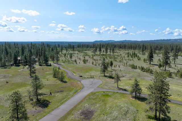 5101 W Morning Ln, Spokane, WA 99224