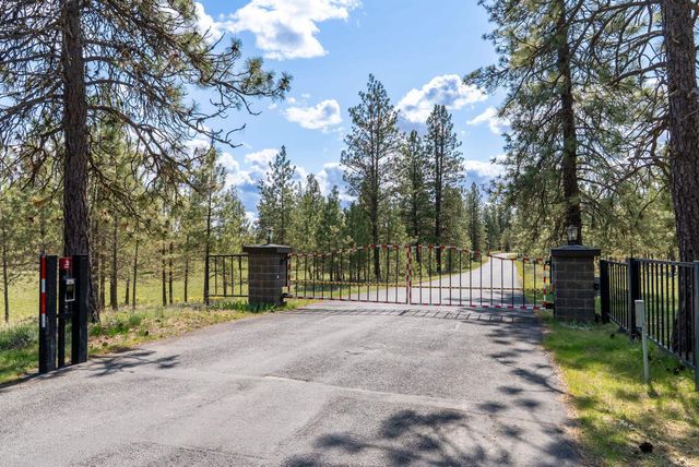 5101 W Morning Ln, Spokane, WA 99224