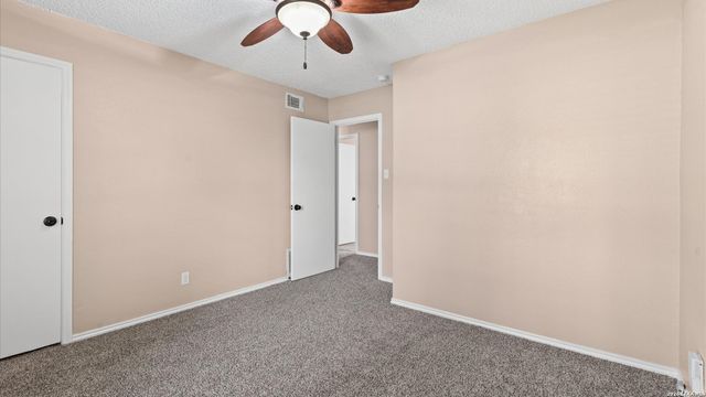 4606 Crest Land, San Antonio, TX 78217