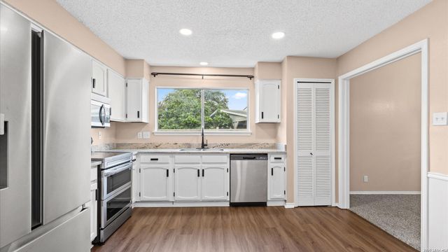 4606 Crest Land, San Antonio, TX 78217