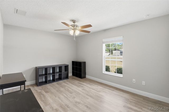 5932 N Flagstaff Avenue, Beverly Hills, FL 34465