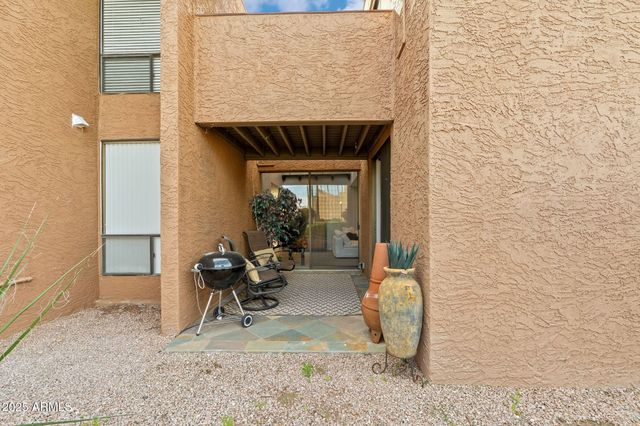 7401 N SCOTTSDALE Road 24, Paradise Valley, AZ 85253