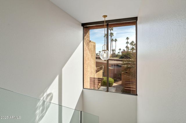 7401 N SCOTTSDALE Road 24, Paradise Valley, AZ 85253