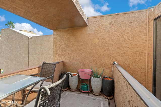 7401 N SCOTTSDALE Road 24, Paradise Valley, AZ 85253