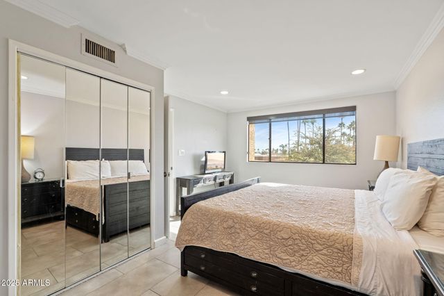 7401 N SCOTTSDALE Road 24, Paradise Valley, AZ 85253