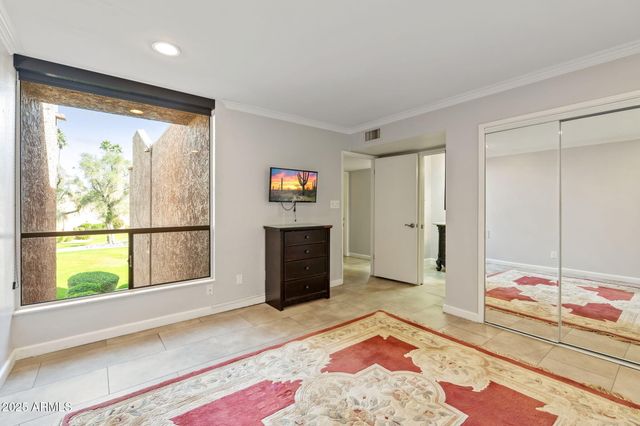 7401 N SCOTTSDALE Road 24, Paradise Valley, AZ 85253