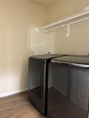 839 Westwood Glen Lane, Houston, TX 77047