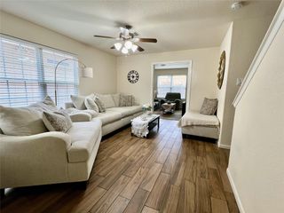 839 Westwood Glen Lane, Houston, TX 77047