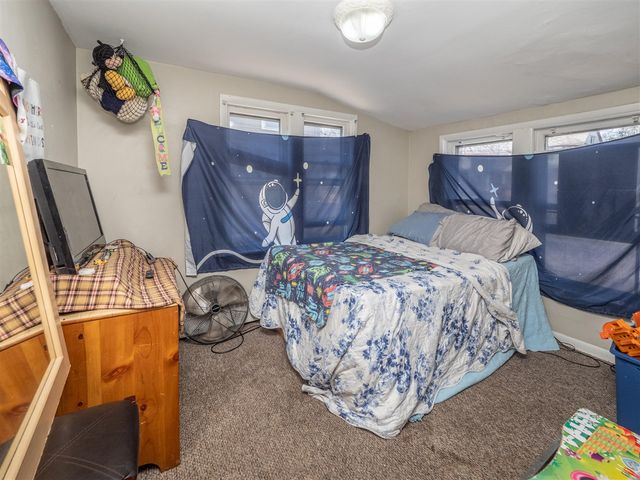 731 Village Street, Kalamazoo, MI 49008