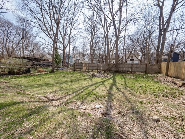 731 Village Street, Kalamazoo, MI 49008