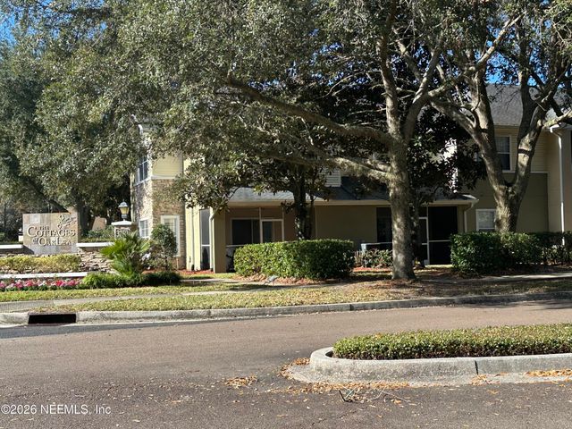 3750 SILVER BLUFF Boulevard 402, Orange Park, FL 32065