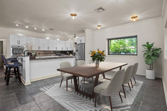 204 Yellow Creek Trail, Crockett, TX 75835