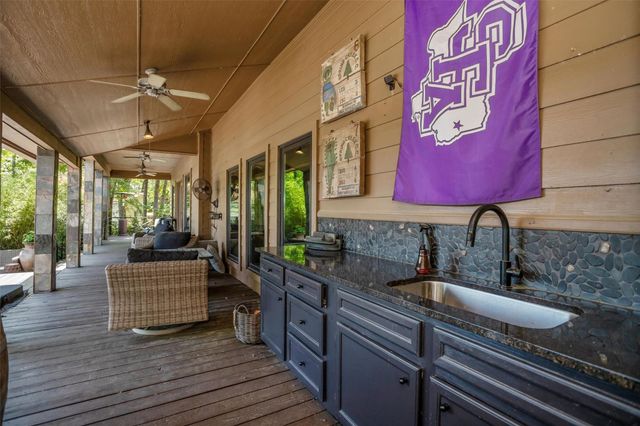204 Yellow Creek Trail, Crockett, TX 75835