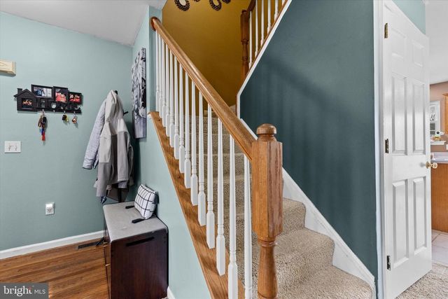 804 YORKVIEW DRIVE, Mechanicsburg, PA 17055