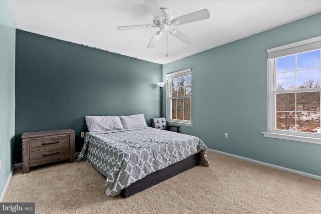 804 YORKVIEW DRIVE, Mechanicsburg, PA 17055