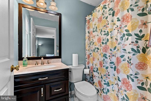 804 YORKVIEW DRIVE, Mechanicsburg, PA 17055