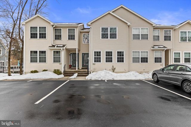 804 YORKVIEW DRIVE, Mechanicsburg, PA 17055