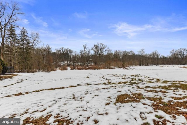 804 YORKVIEW DRIVE, Mechanicsburg, PA 17055