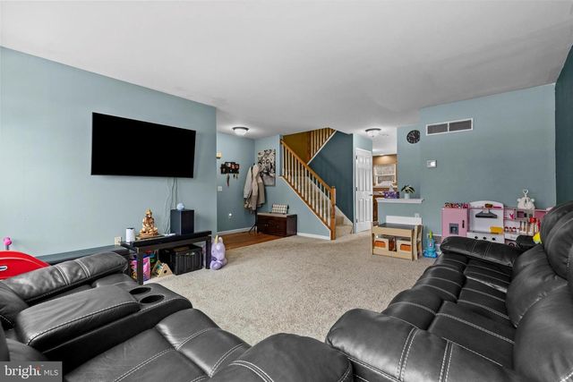 804 YORKVIEW DRIVE, Mechanicsburg, PA 17055