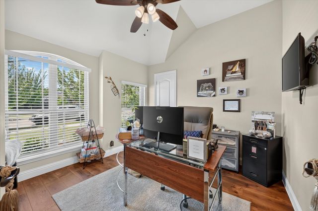 5011 Lake Park Drive, Mansfield, TX 76063