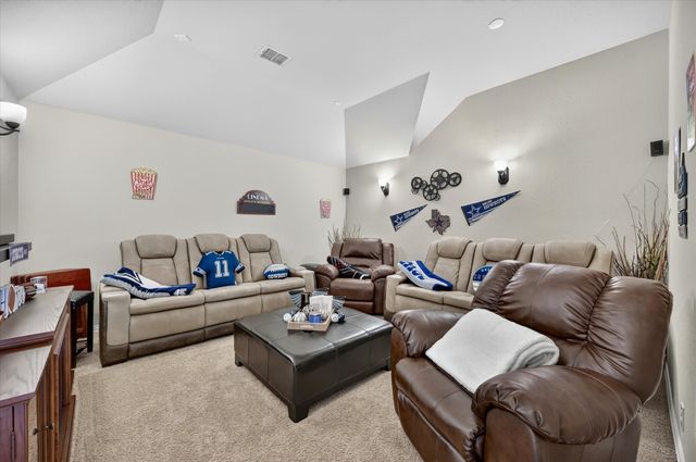 5011 Lake Park Drive, Mansfield, TX 76063